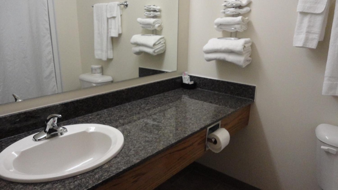 Photo of Bathroom in Weyburn