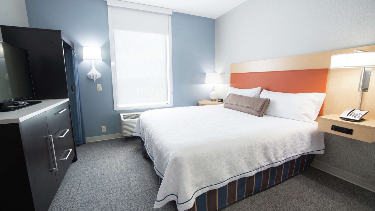 Photo of Bedroom in Tulsa
