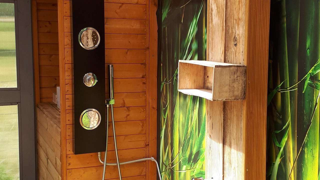 Photo of Bathroom in Muchedent