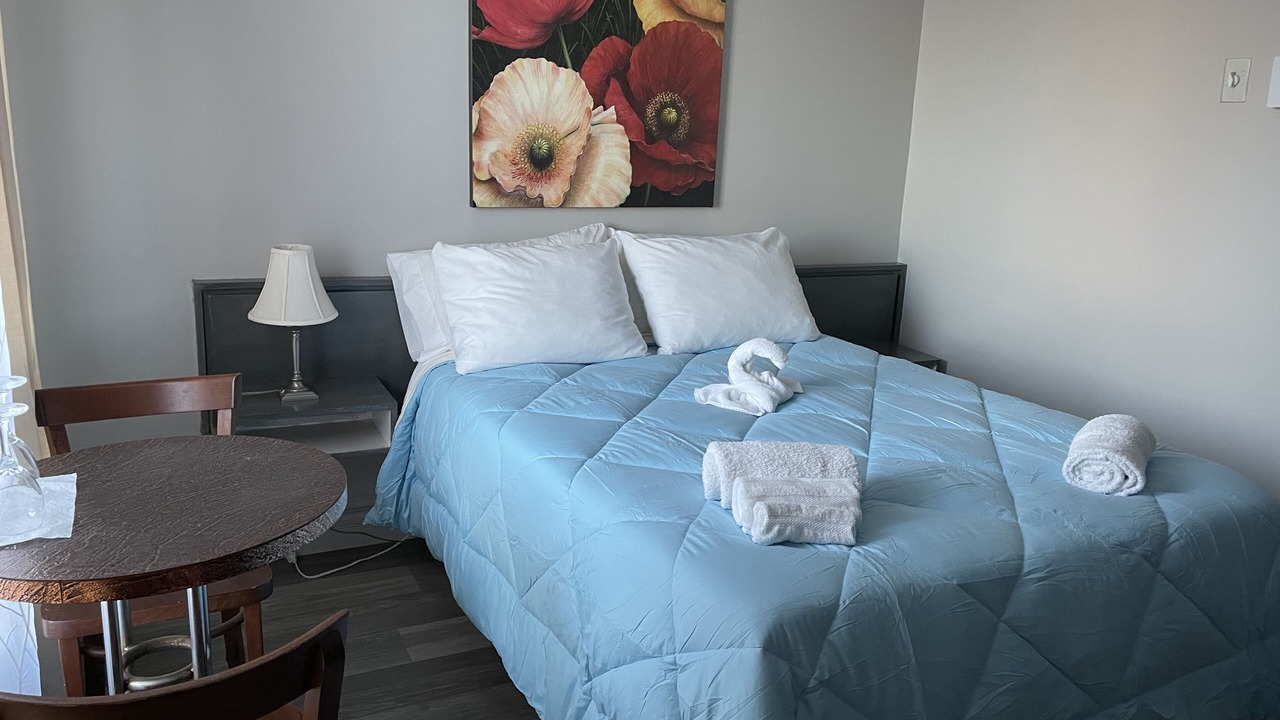 Photo of Bedroom in Baie Comeau