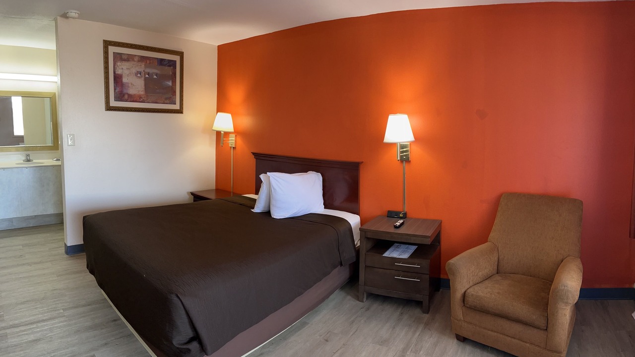 Photo of Bedroom in St. James