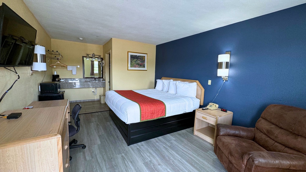 Photo of Bedroom in Fulton