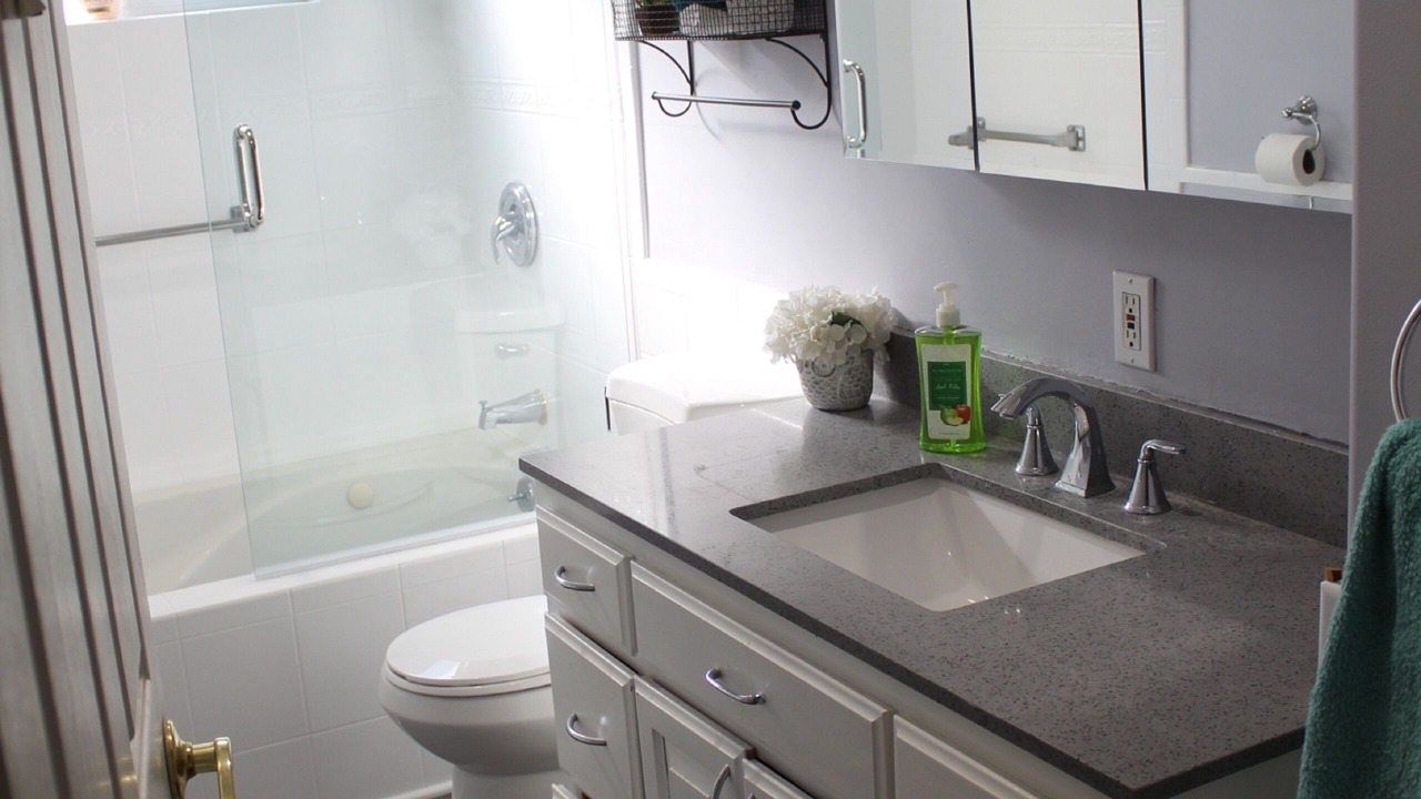 Photo of Bathroom in Sherman Oaks