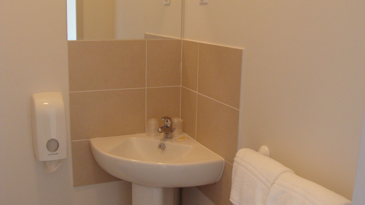 Photo of Bathroom in Ruaudin