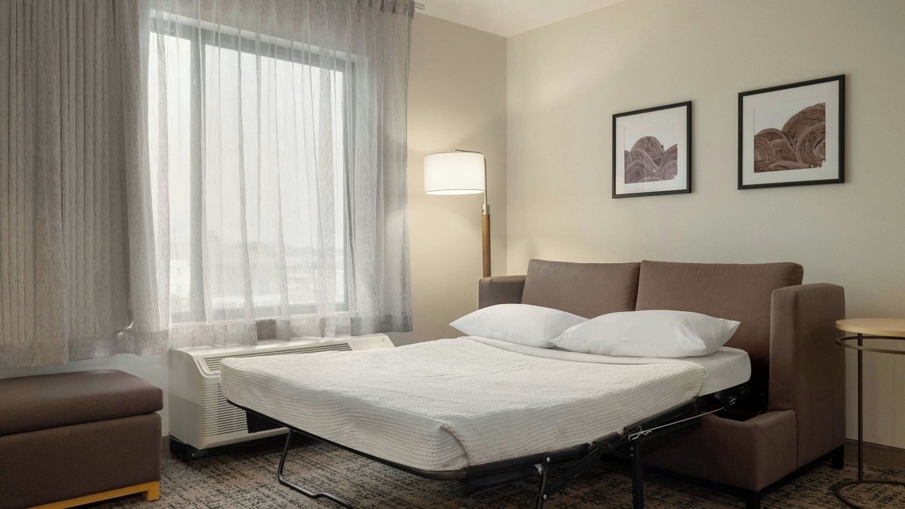 Photo of Bedroom in Alexandria