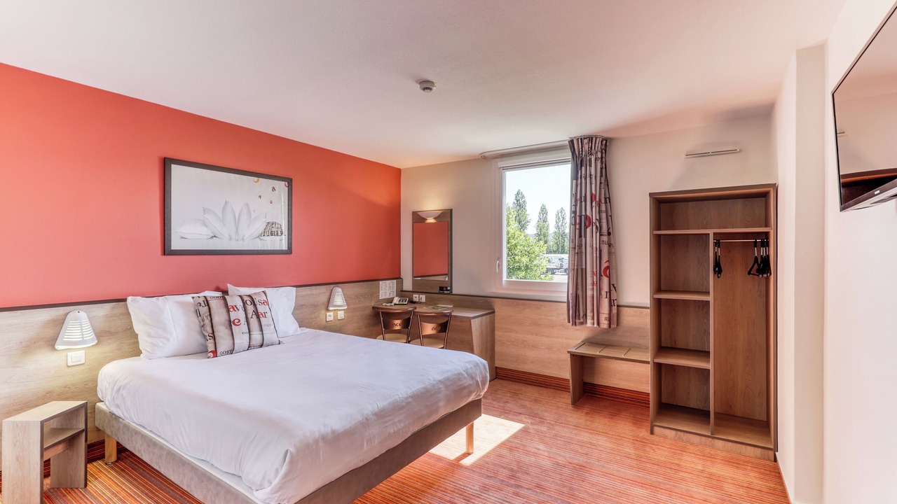 Photo of Bedroom in Saint-Victor