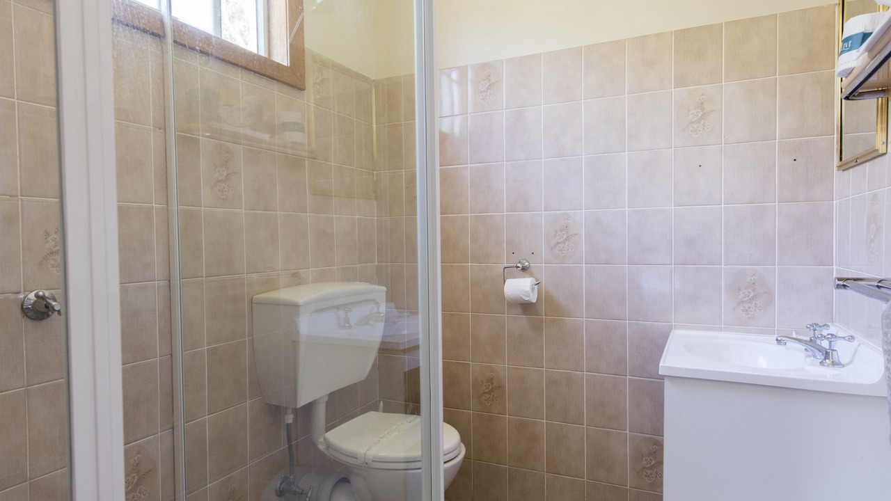Photo of Bathroom in Narara