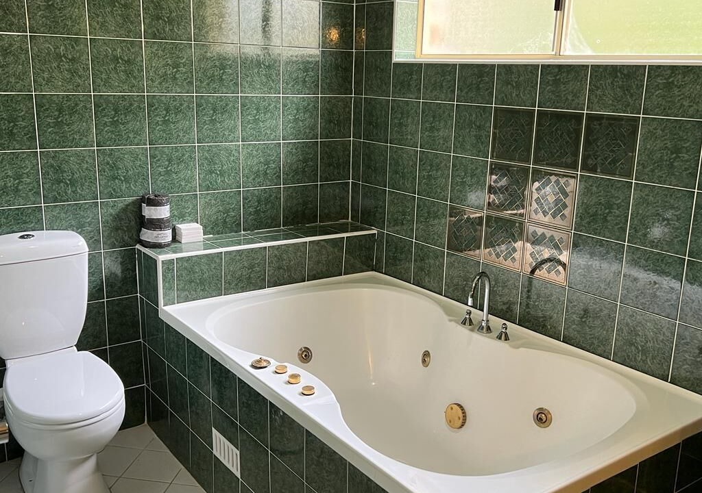 Photo of Bathroom in Narara