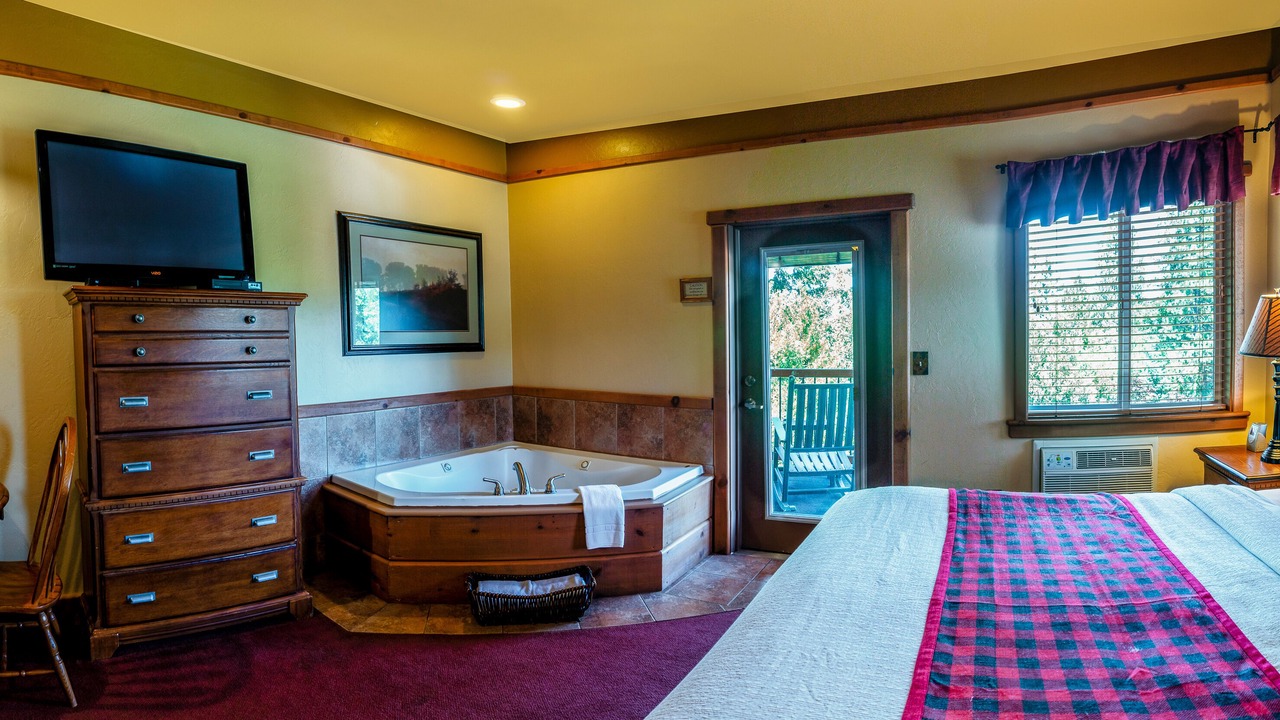 Photo of Livingroom in Ashland