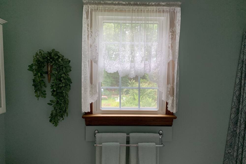 Photo of Bathroom in Hanover