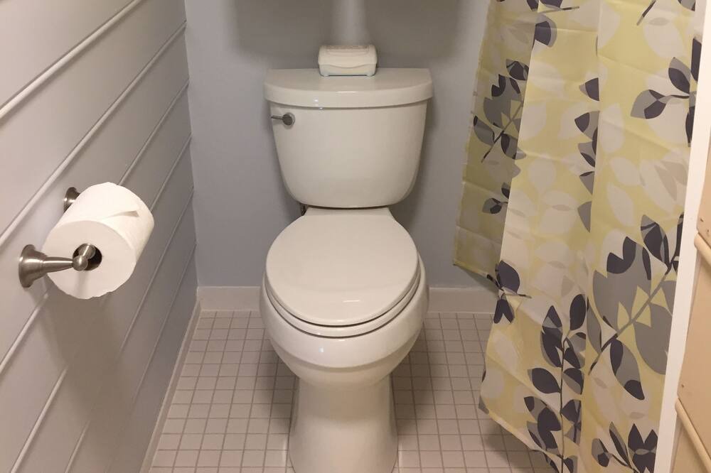 Photo of Bathroom in Hanover