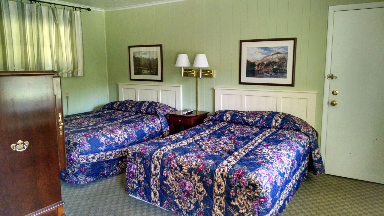 Photo of Bedroom in Hot Springs