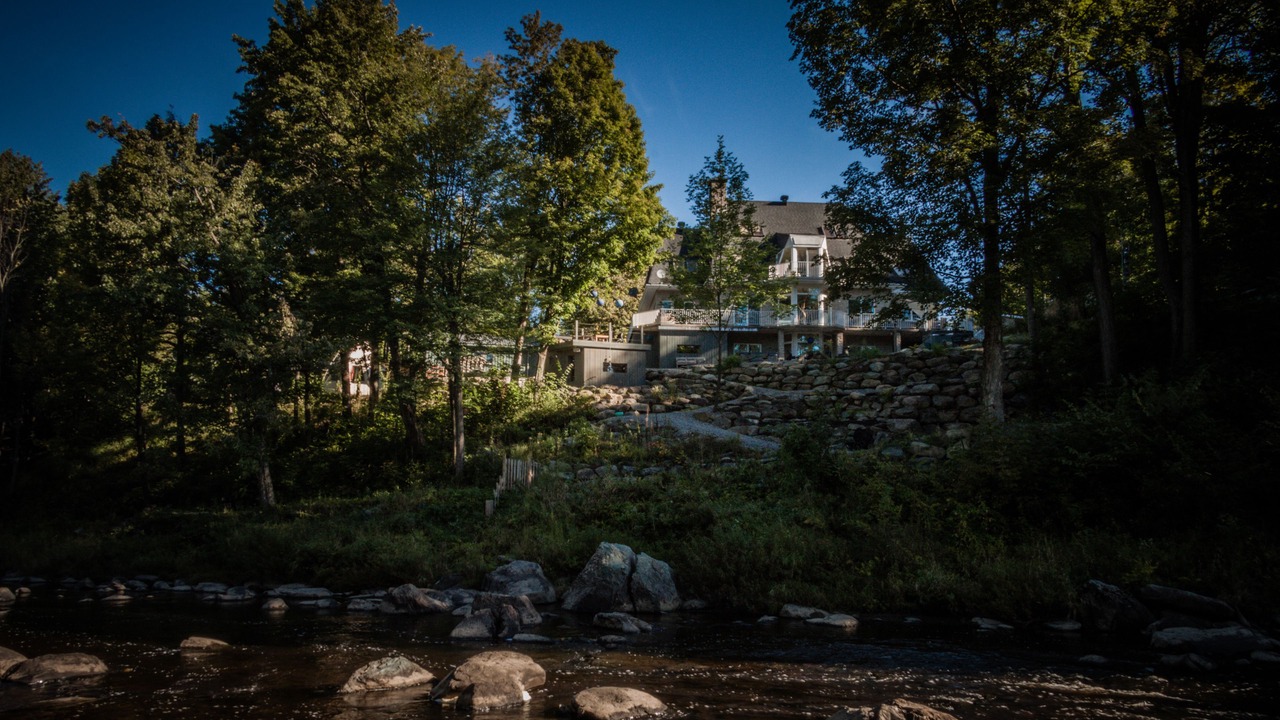 Photo of Outdoor in Roxton