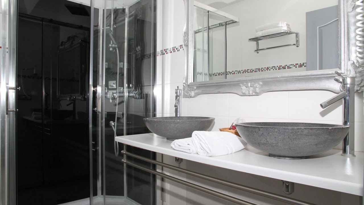 Photo of Bathroom in Pezenas