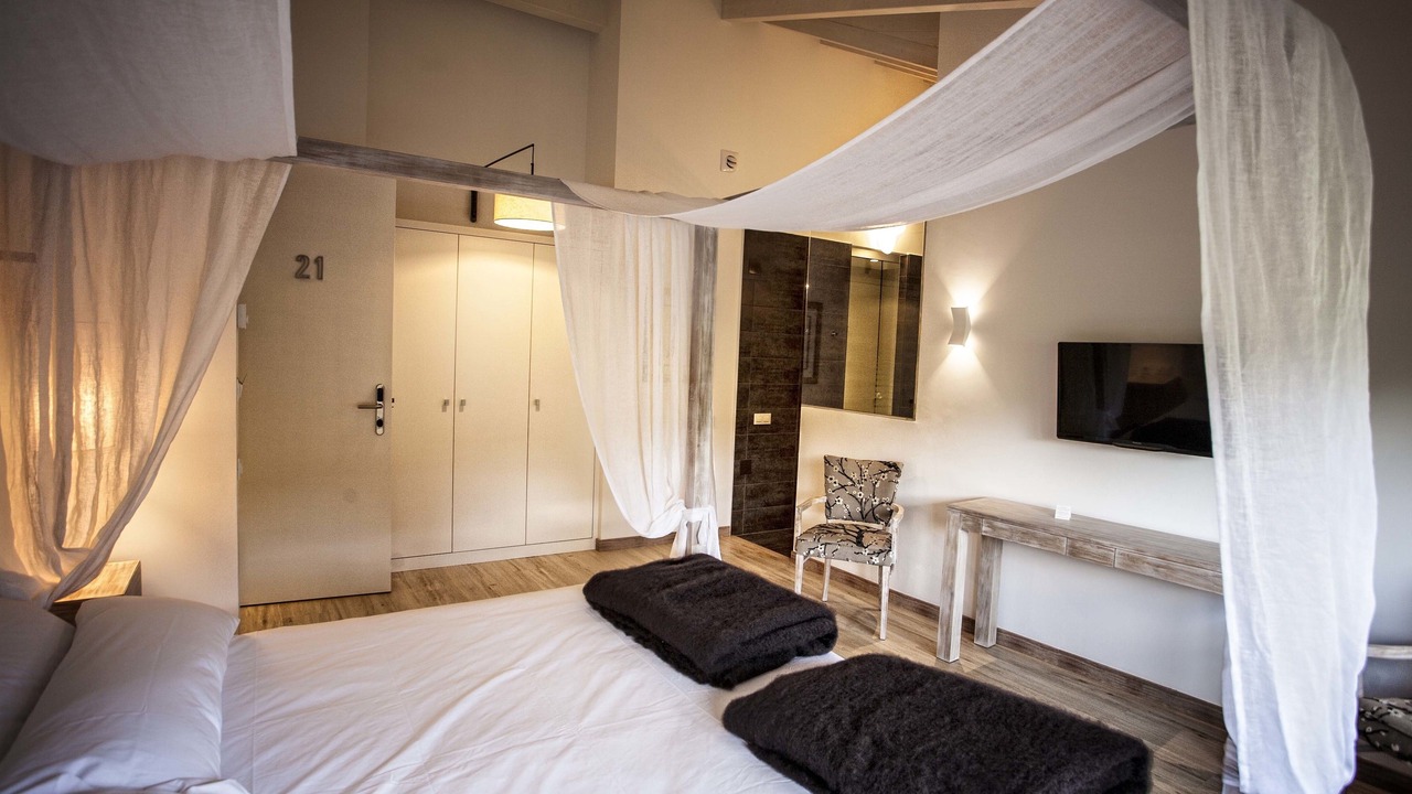 Photo of Bedroom in Valganon