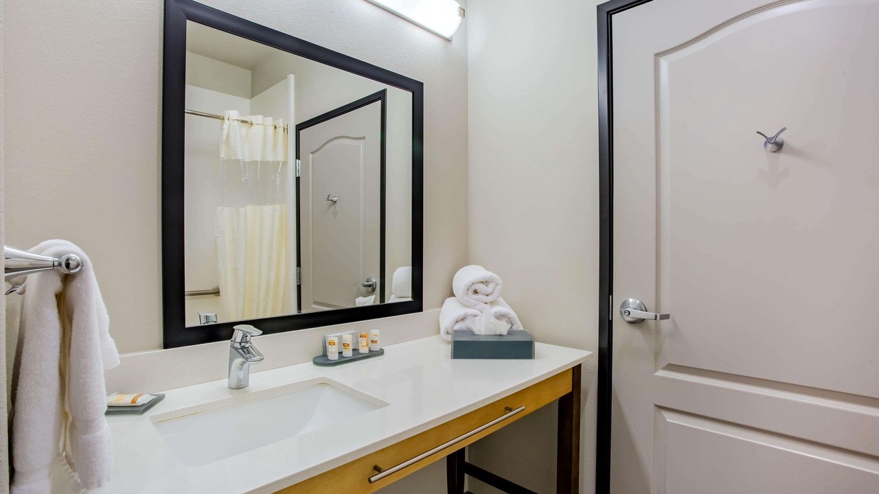 Photo of Bathroom in Andrews