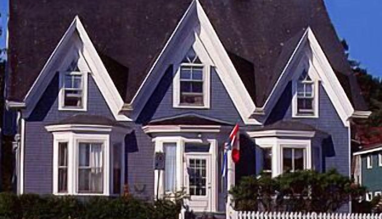 Photo of Buildings in Mahone Bay