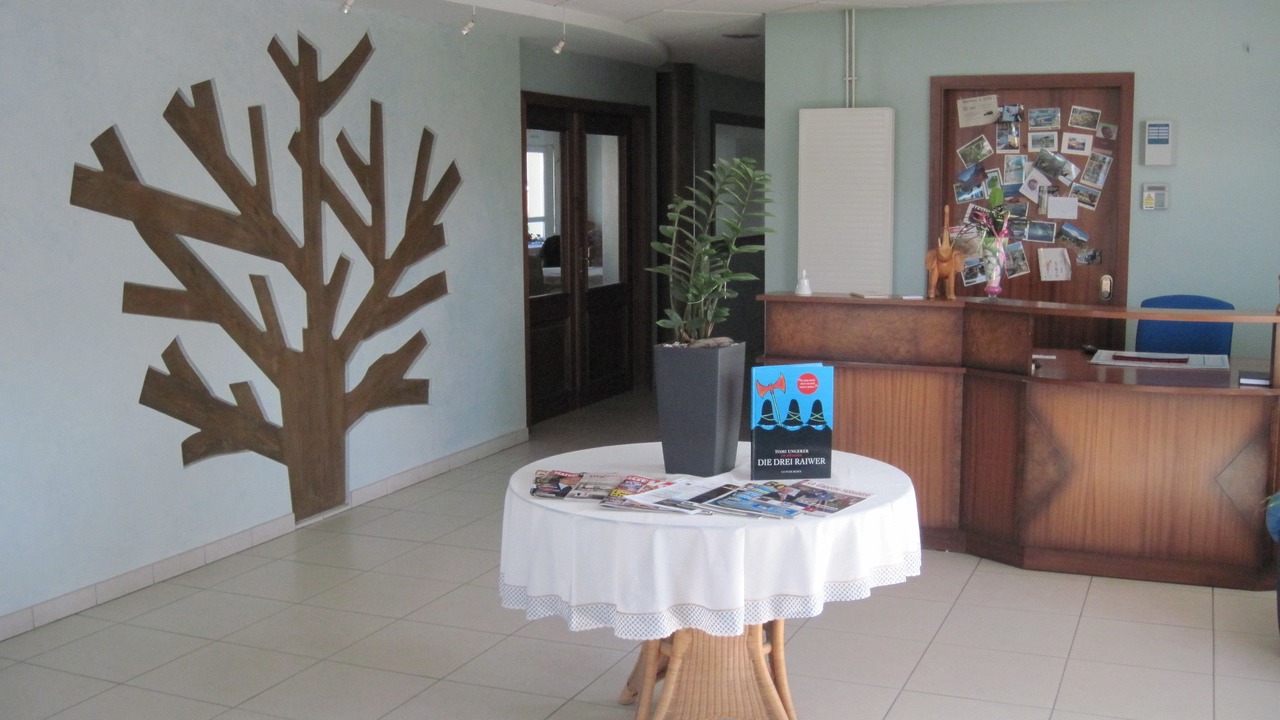 Photo of Others in Seltz