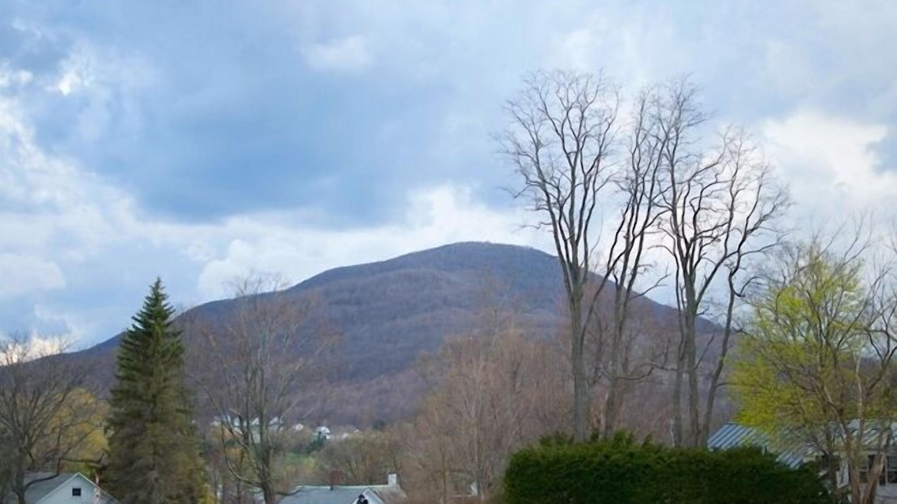 Photo of Others in Bennington