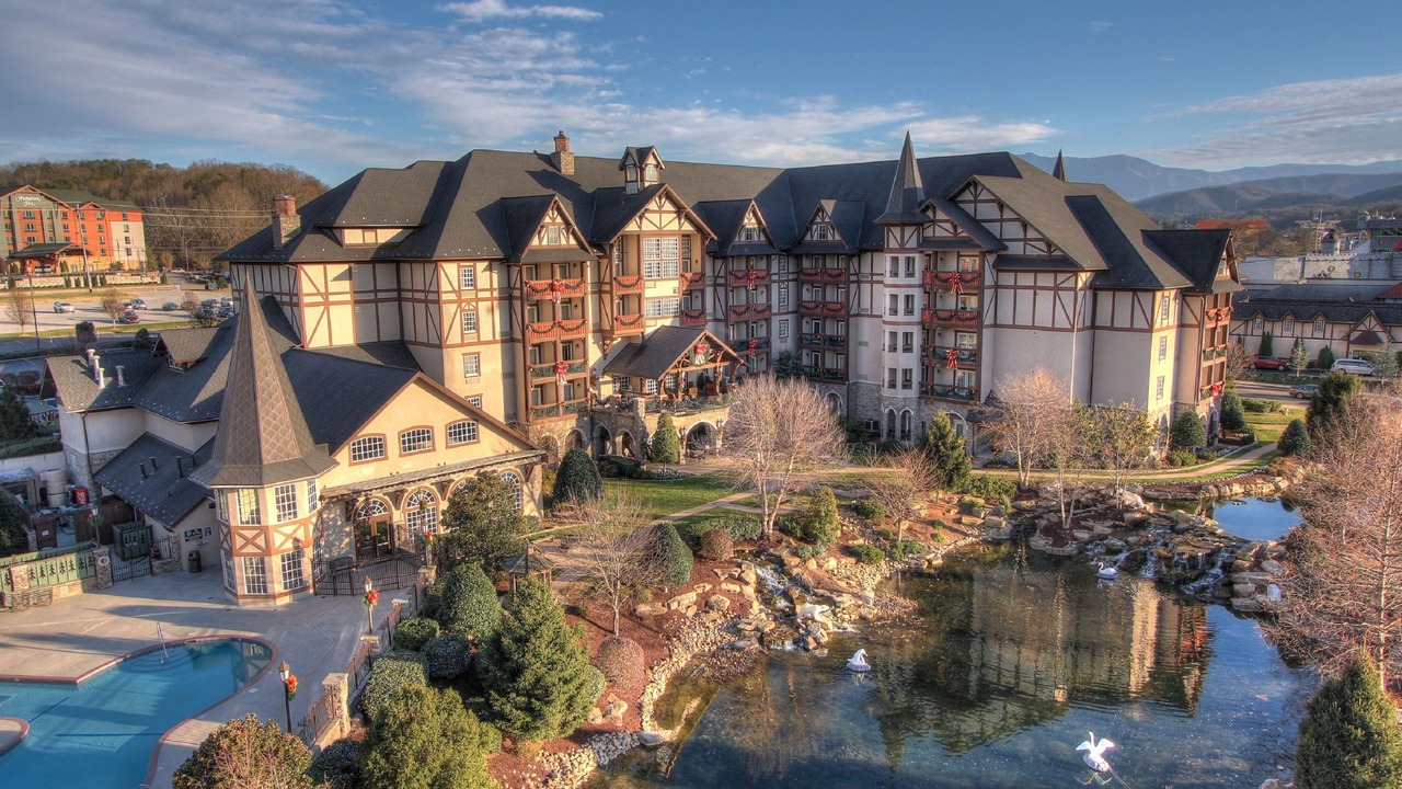 Photo of Others in Pigeon Forge
