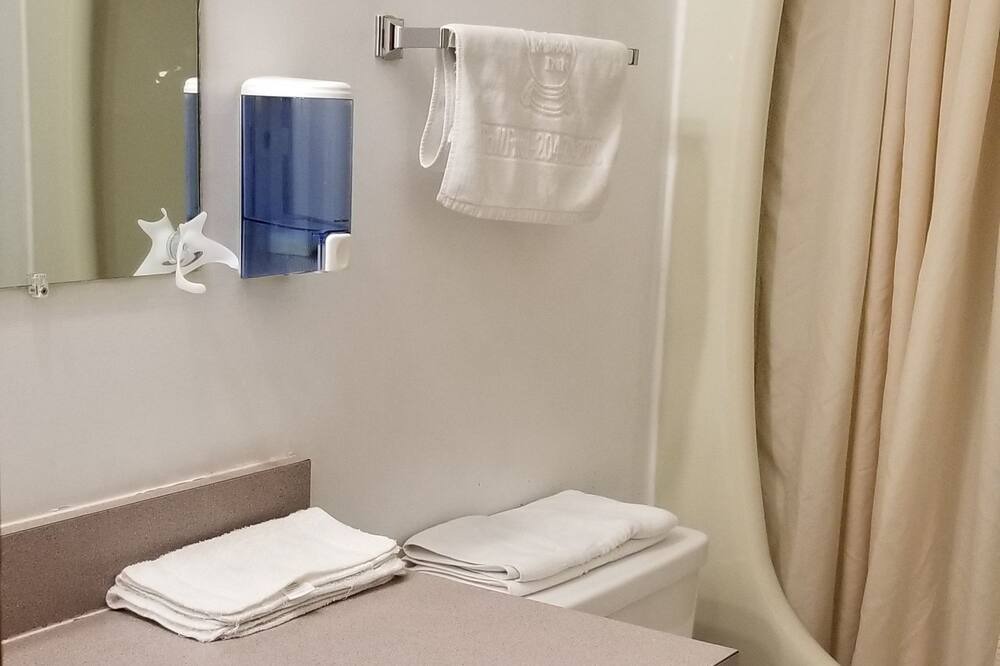 Photo of Bathroom in Brandon