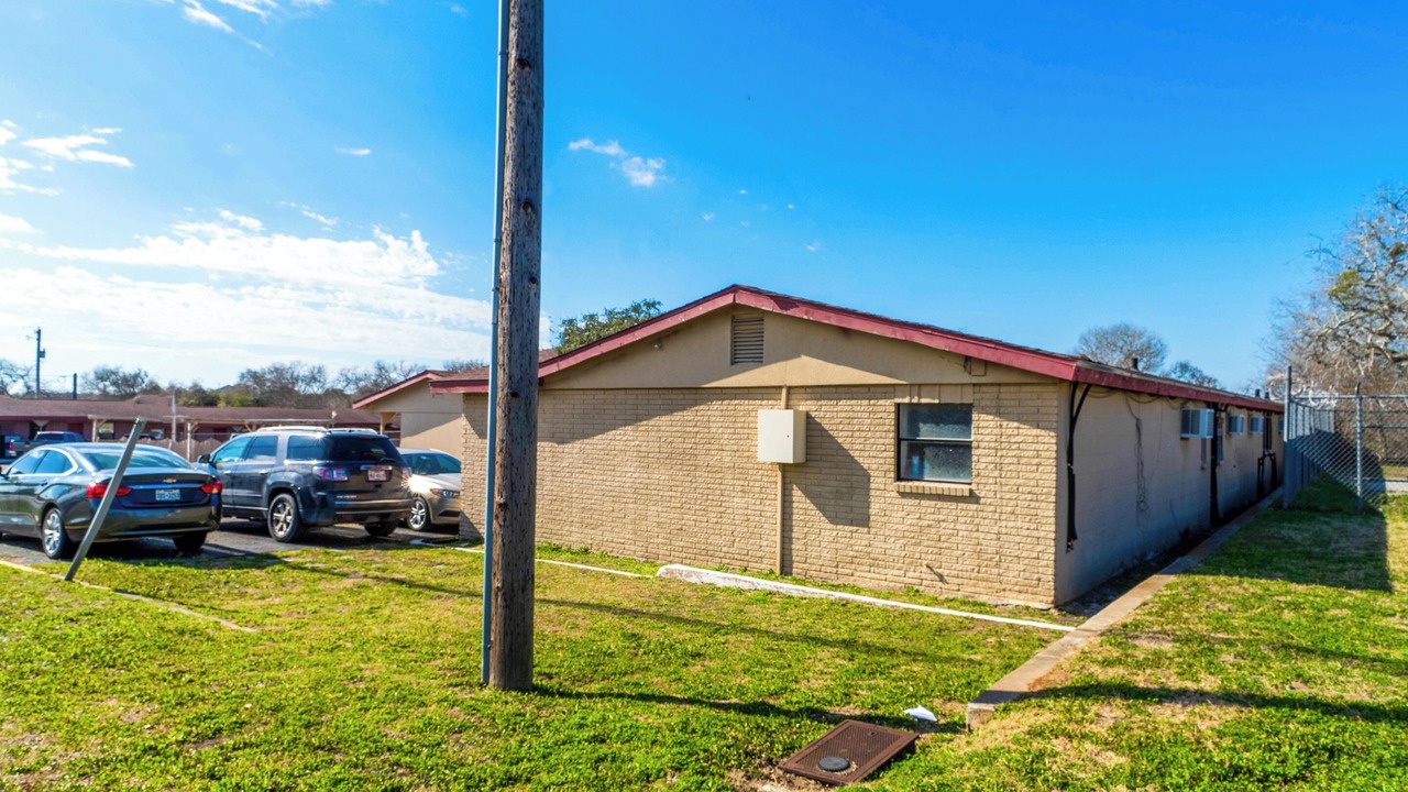 Photo of Others in Beeville