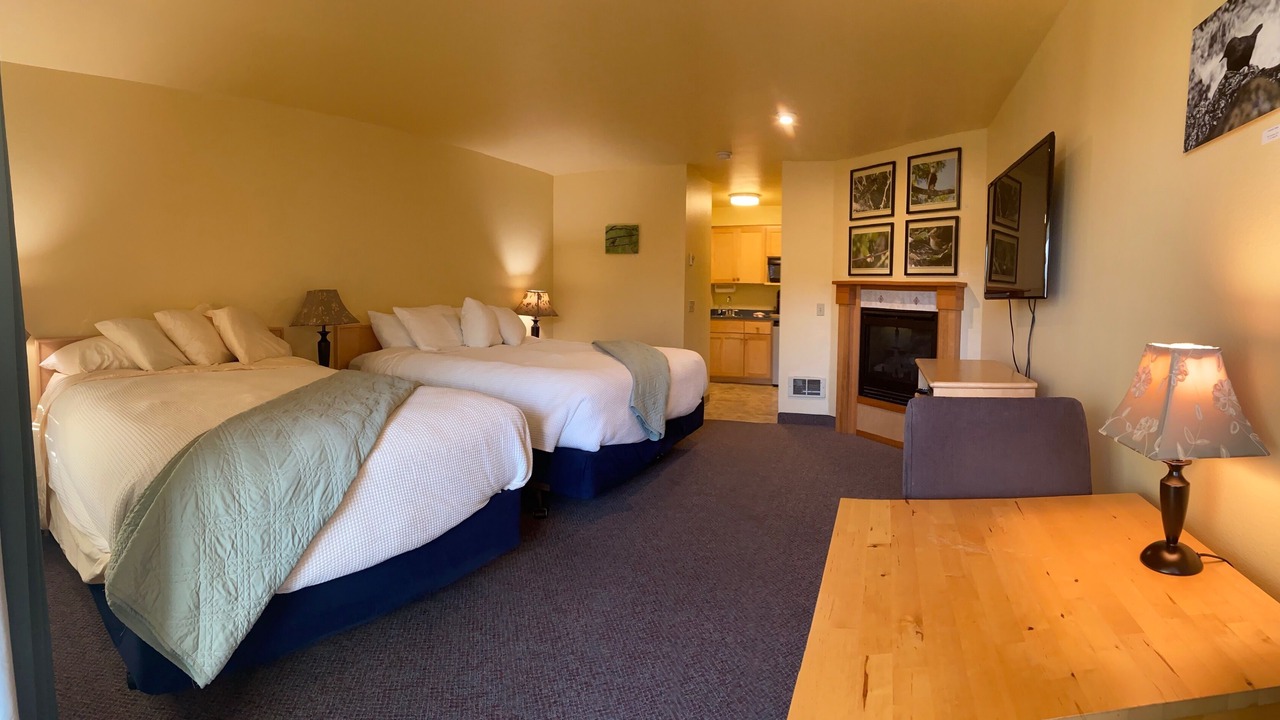 Photo of Bedroom in Downtown Cannon Beach