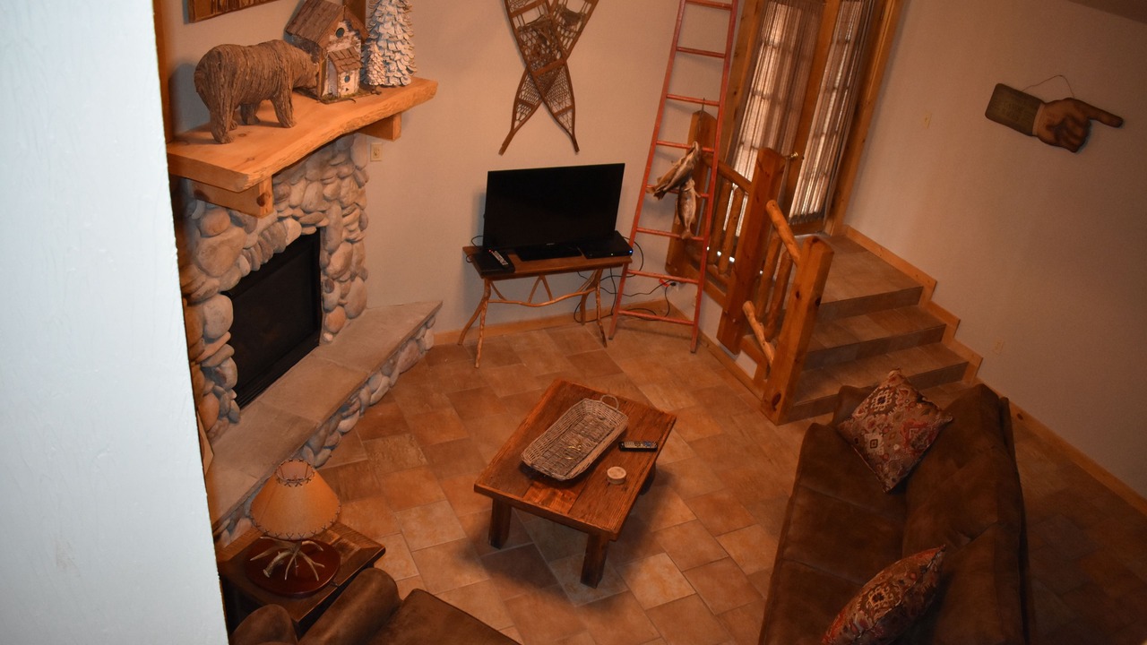 Photo of Livingroom in Walnut Shade