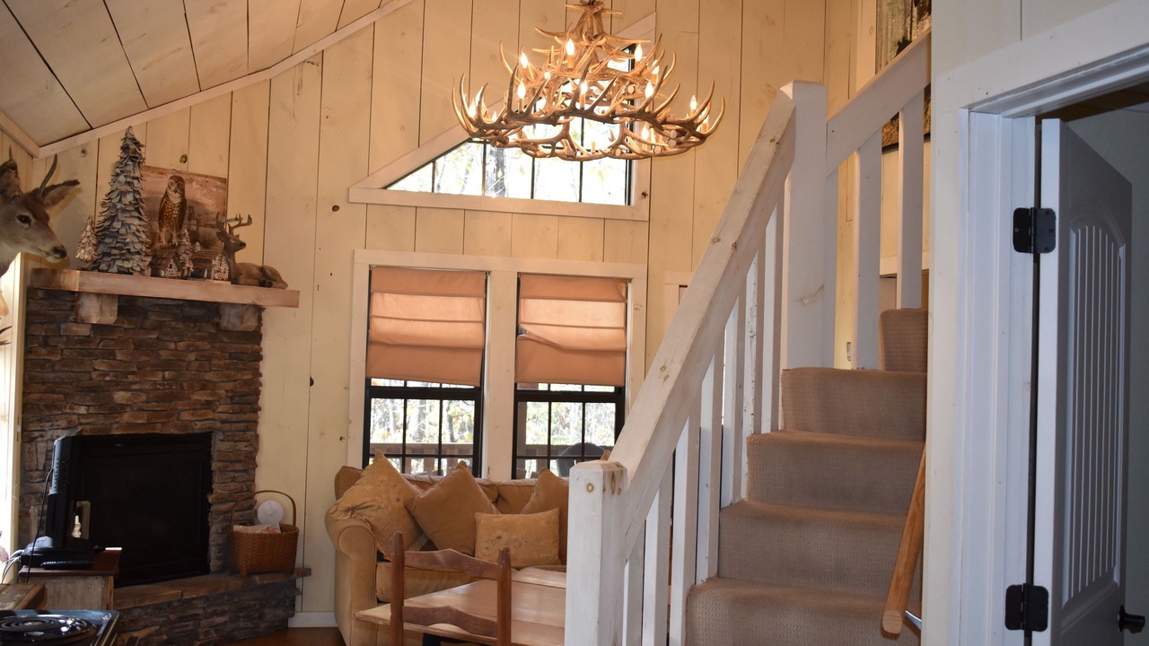 Photo of Livingroom in Walnut Shade