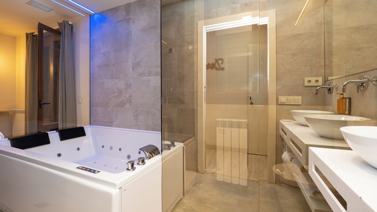 Photo of Bathroom in Plan