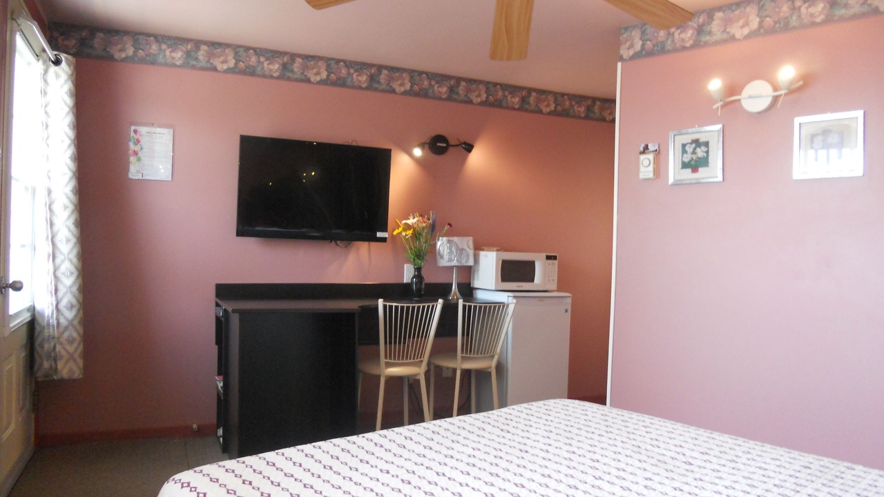 Photo of Bedroom in Louiseville