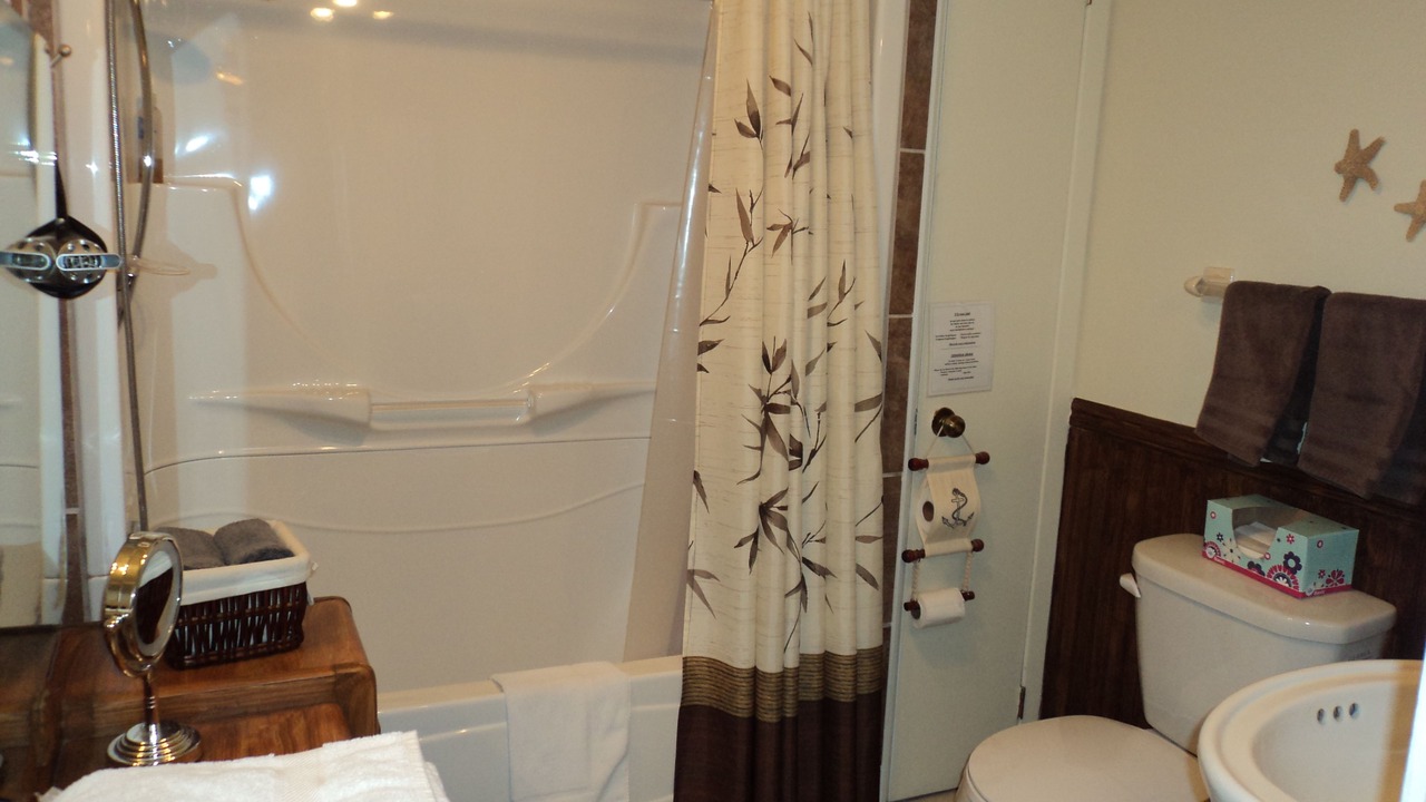 Photo of Bathroom in Notre-Dame-du-Portage