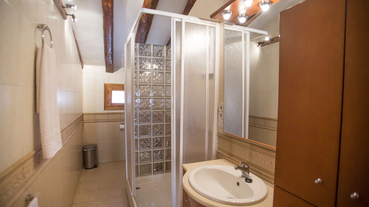 Photo of Bathroom in Caseres
