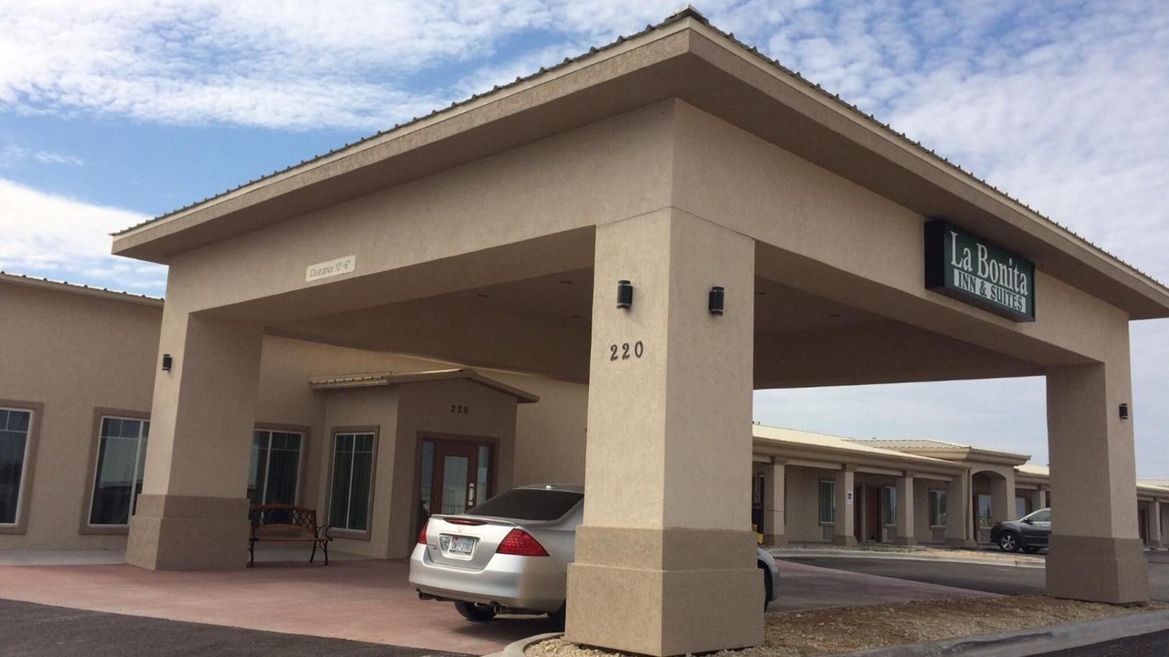 Photo of Outdoor in Crane