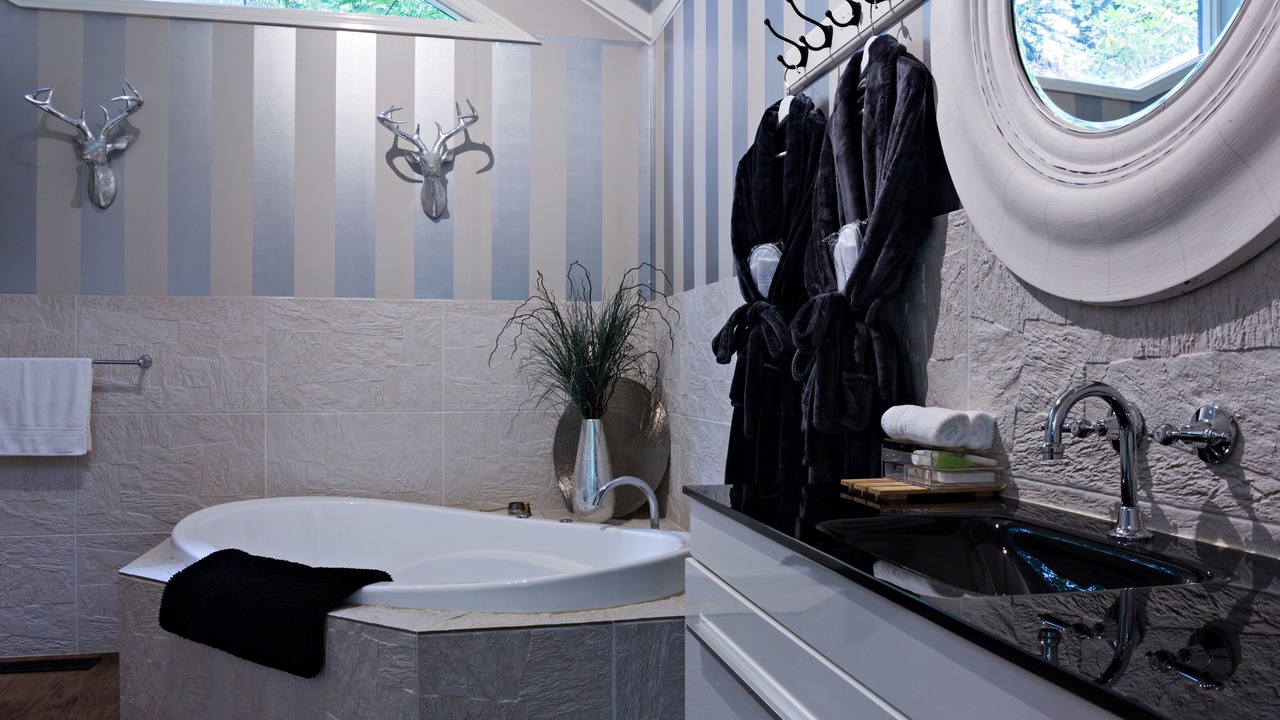 Photo of Others in Sassafras