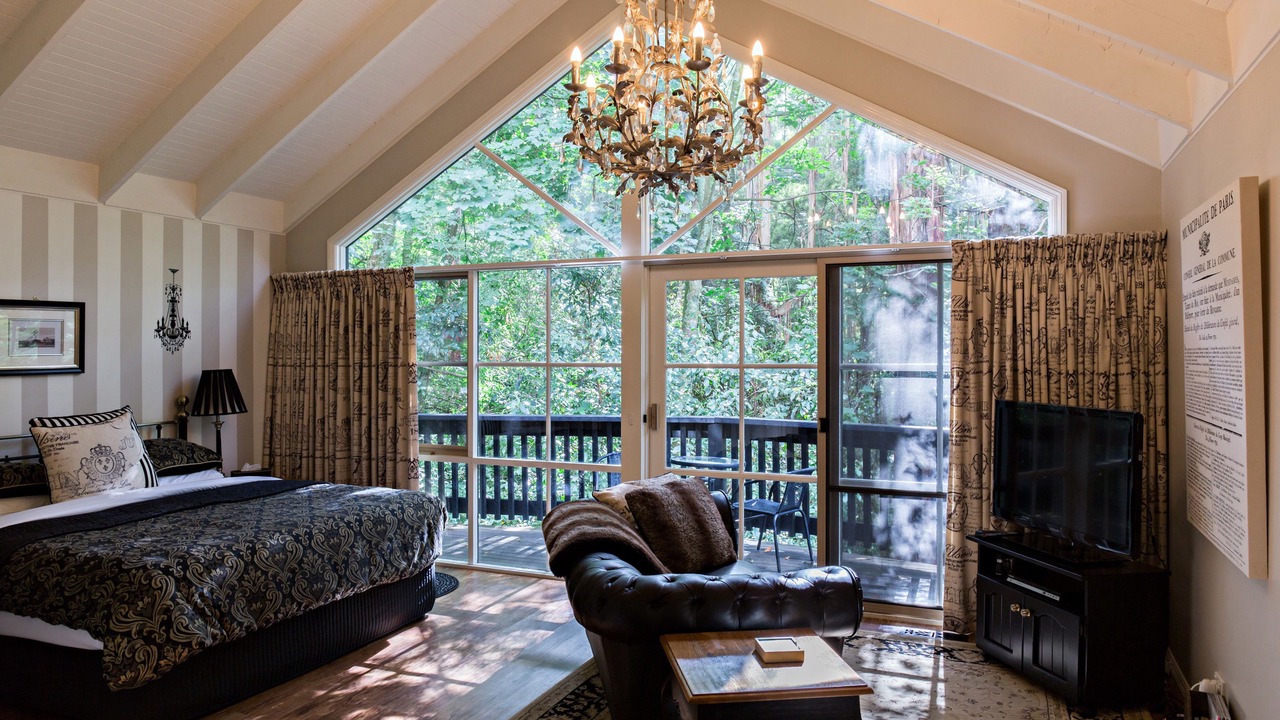 Photo of Others in Sassafras