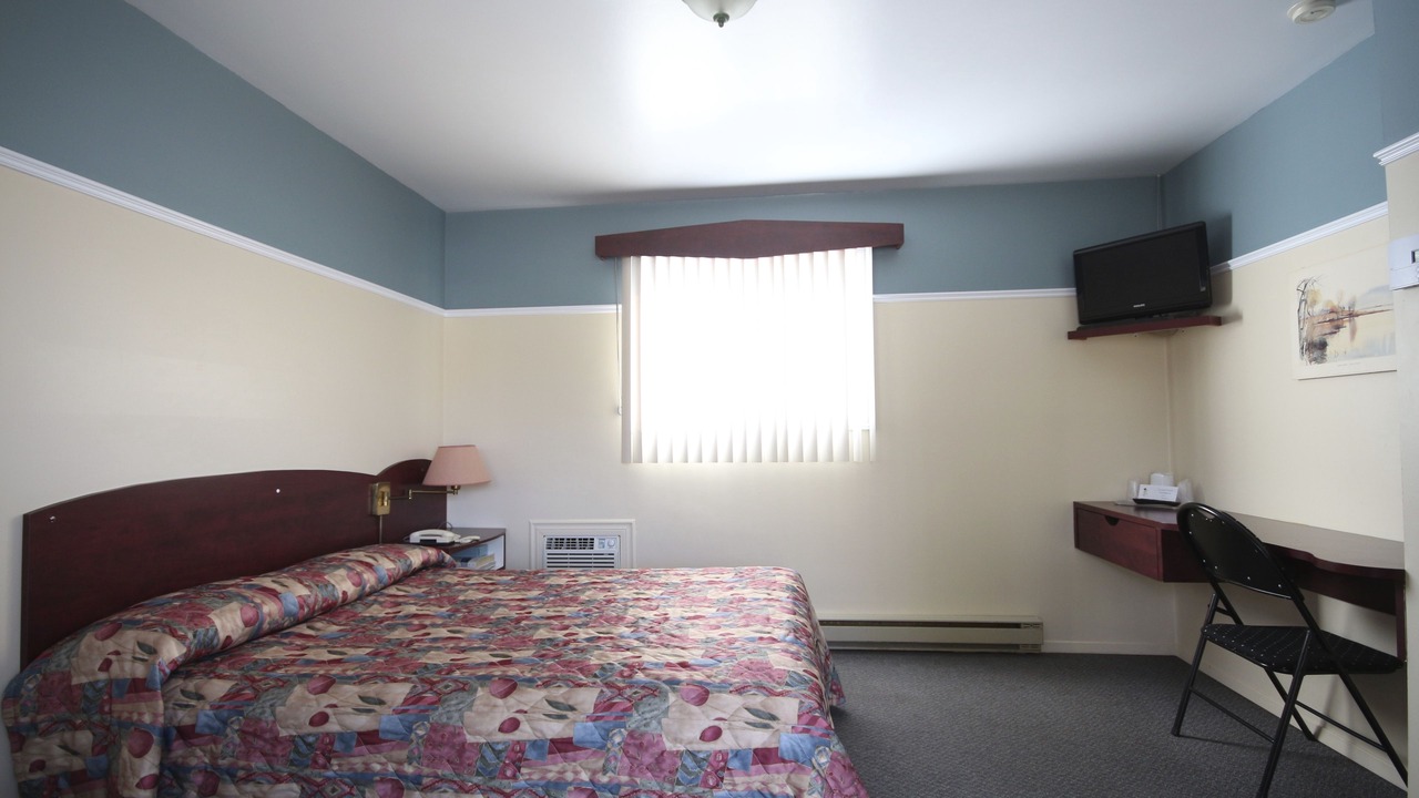 Photo of Bedroom in Sainte-Eulalie