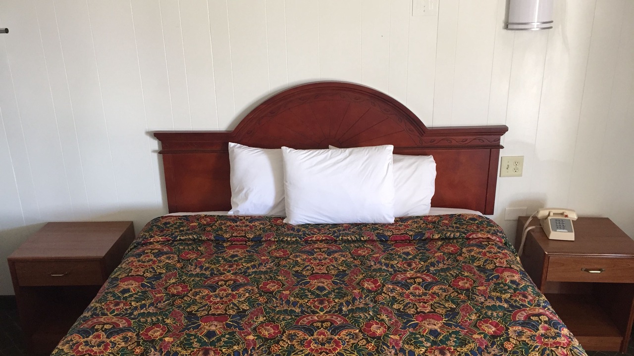 Photo of Bedroom in Roswell