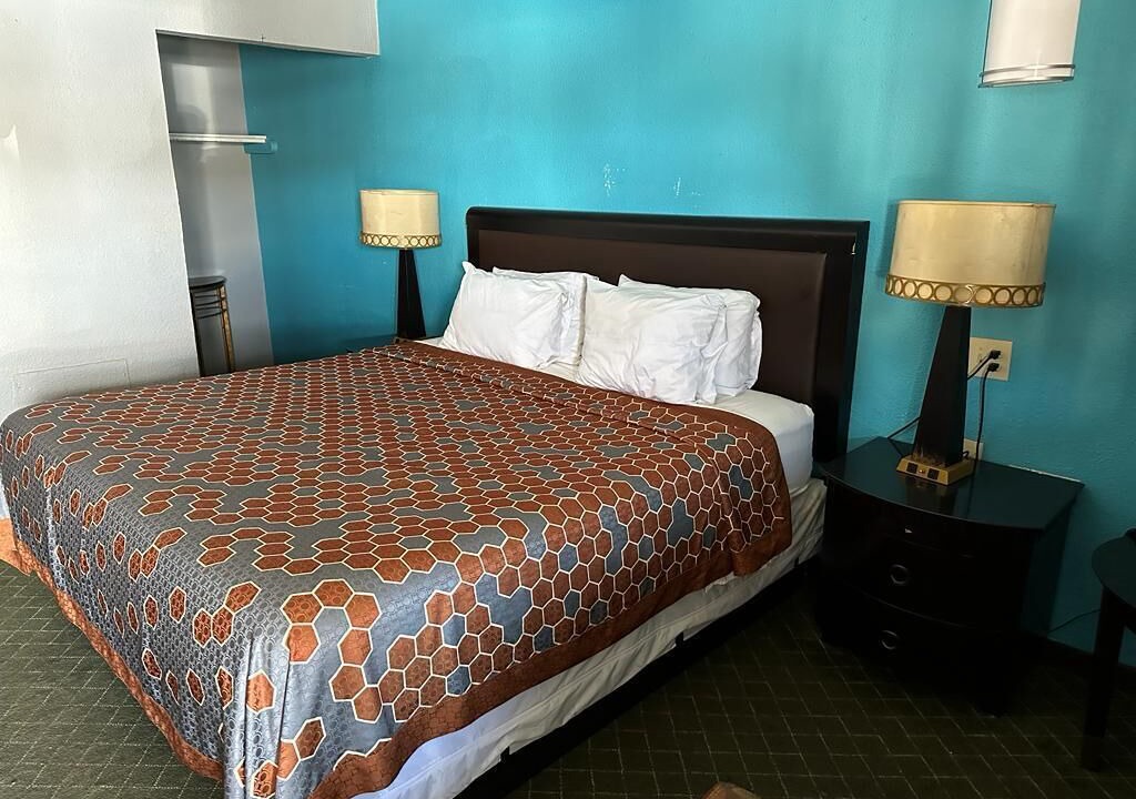 Photo of Bedroom in Roswell