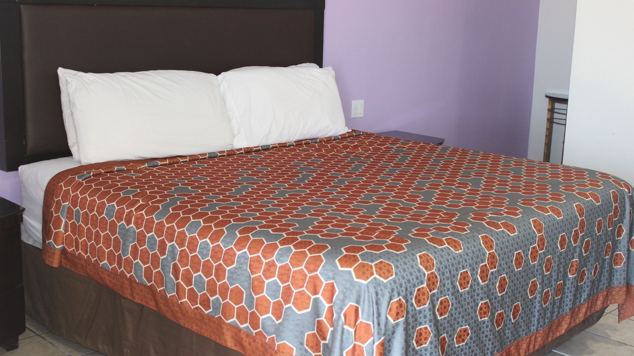 Photo of Bedroom in Roswell