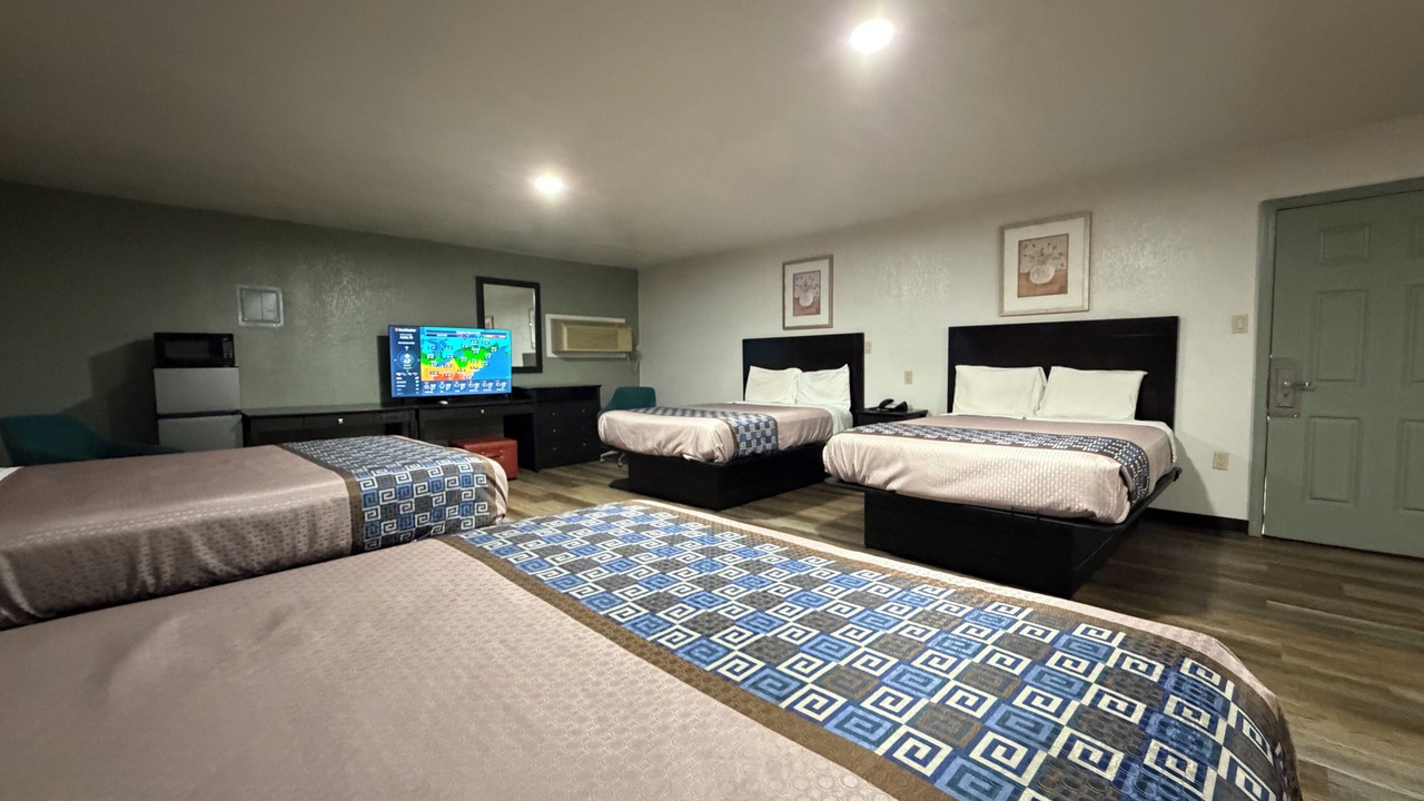 Photo of Bedroom in Ada