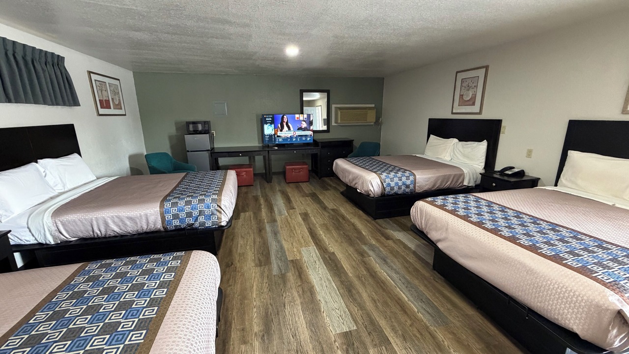 Photo of Bedroom in Ada
