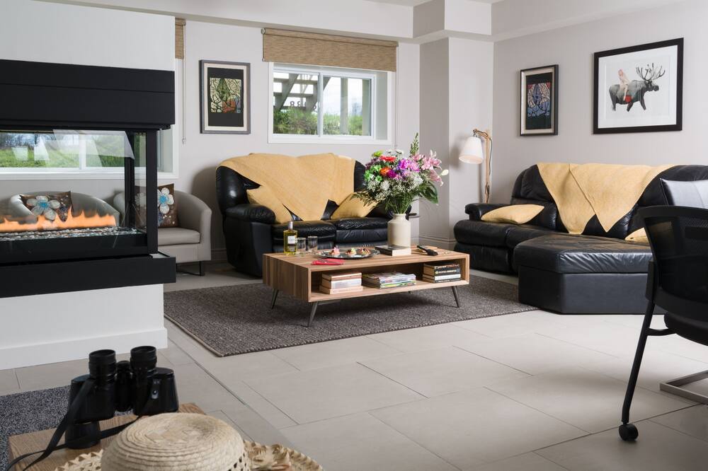 Photo of Livingroom in Chateau-Richer