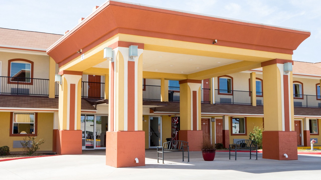 Photo of Buildings in Woodward