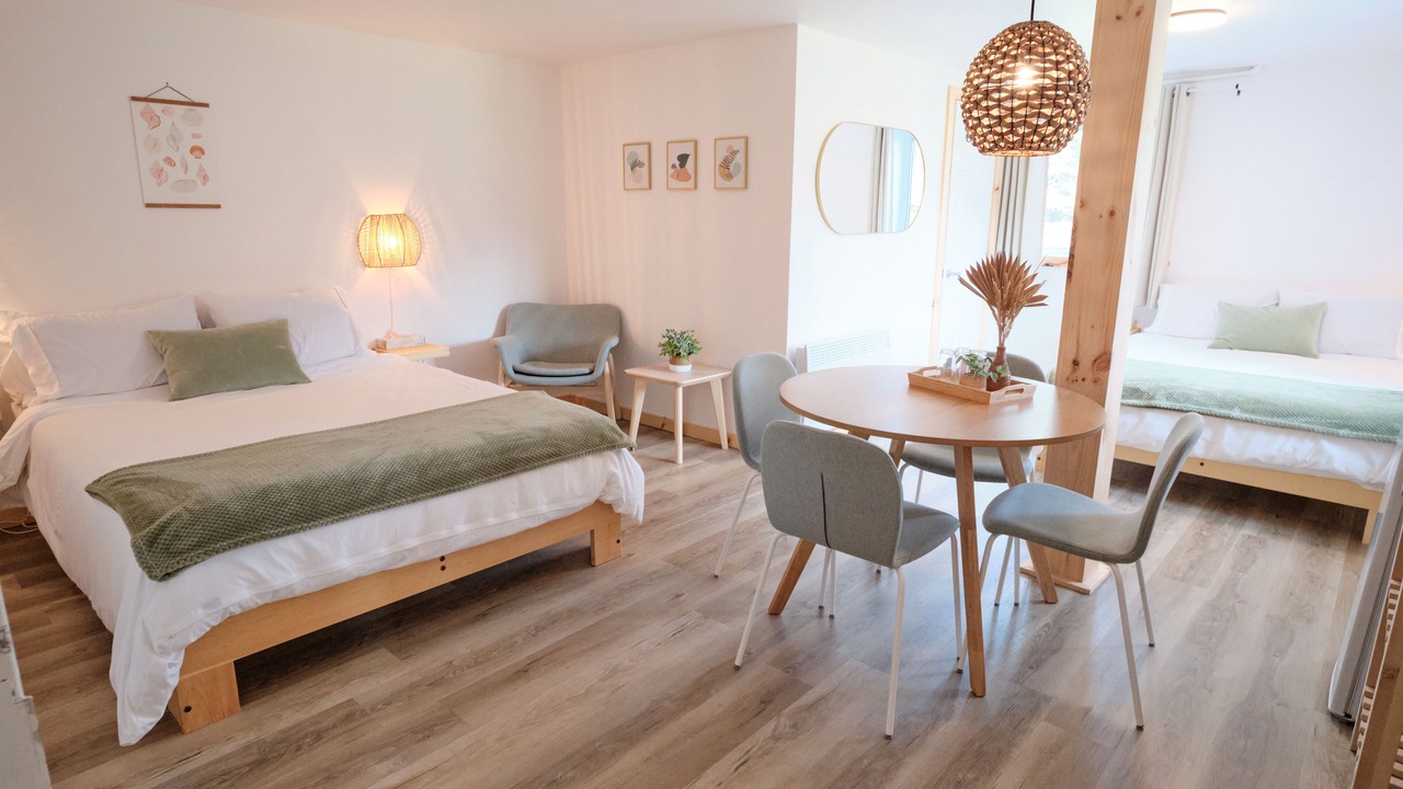 Photo of Bedroom in Riviere Eternite