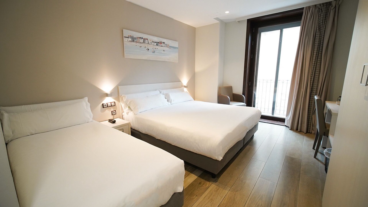 Photo of Bedroom in Reus