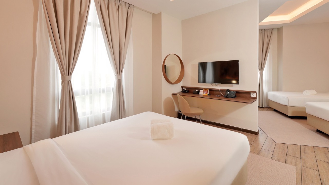 Photo of Bedroom in Taman Istana