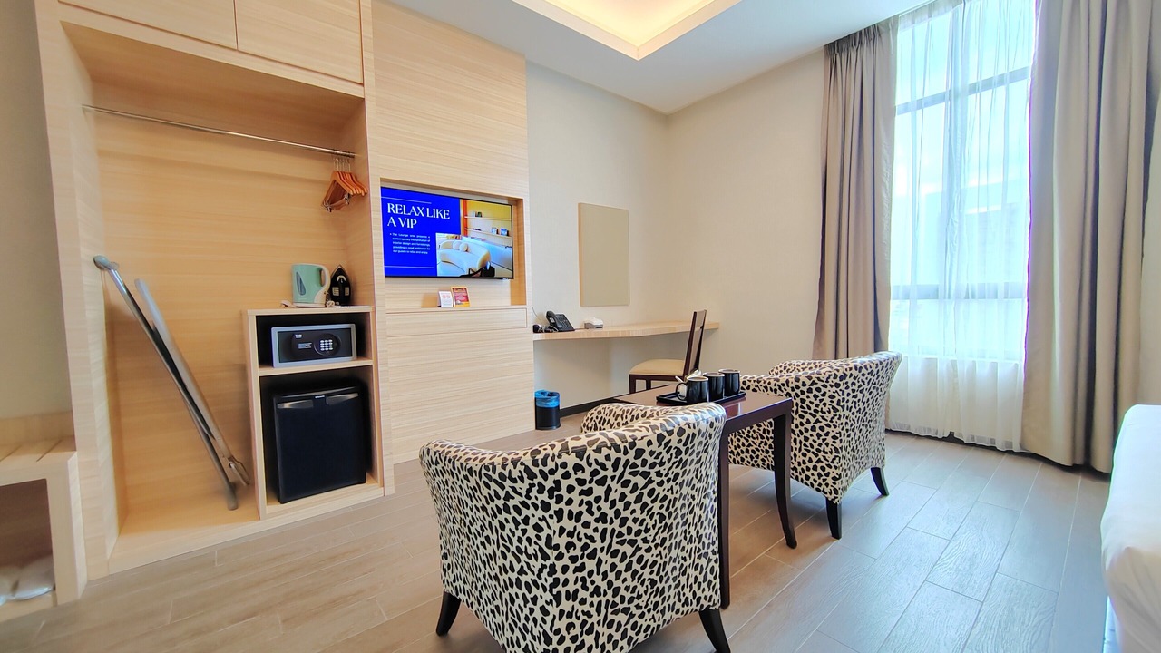 Photo of Bedroom in Taman Istana