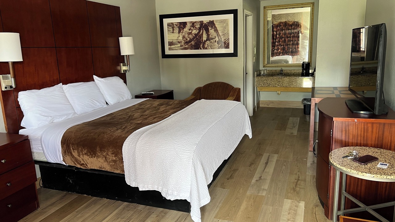 Photo of Bedroom in Jasper