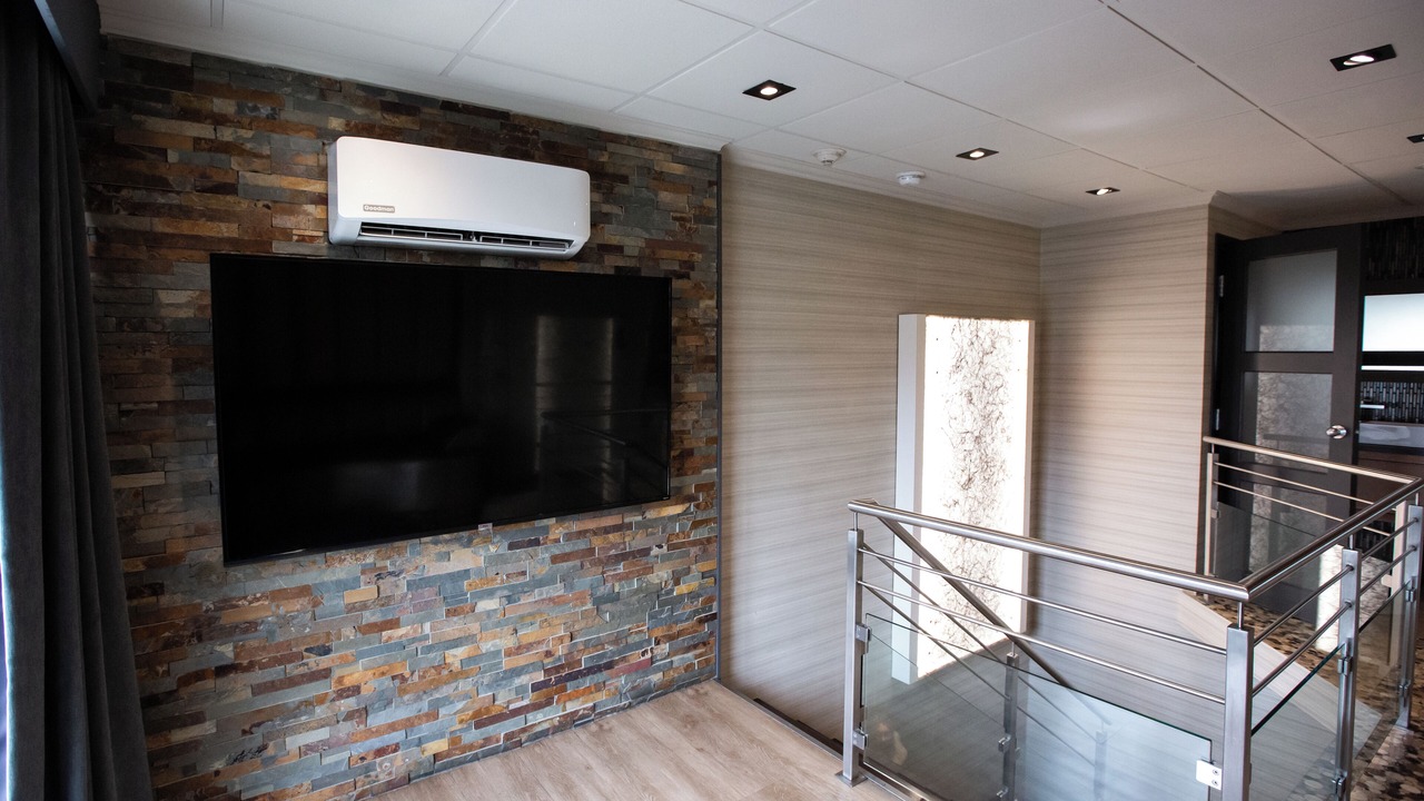 Photo of Bedroom in Longue-Pointe